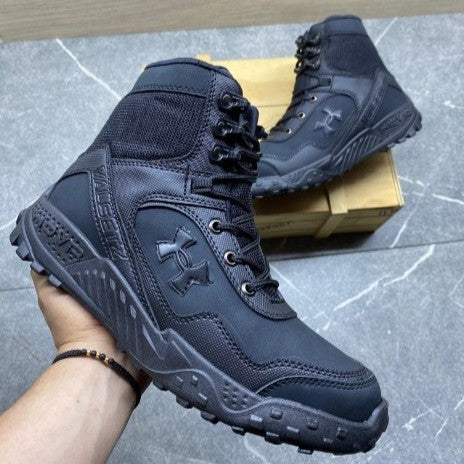 BOTAS UNDER ULTRALIVIANAS + CAJA