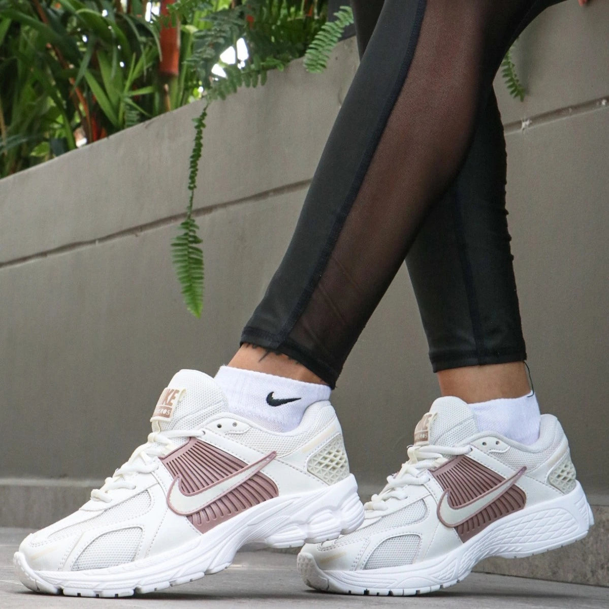 Zapatillas Nike V5 UNISEX